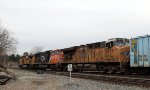 GECX 9513 leads train 6W4 past the CP Hunt
